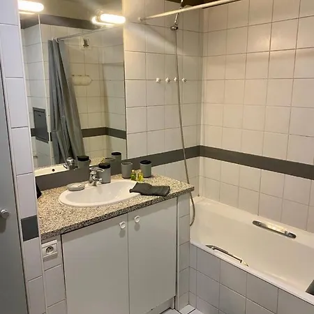 Cosy Avec Balcon Proche Paris Apartment Boulogne-Billancourt